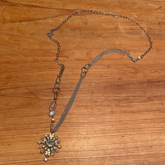 Mariana Swarovski Crystal long necklace - Picture 3 of 5